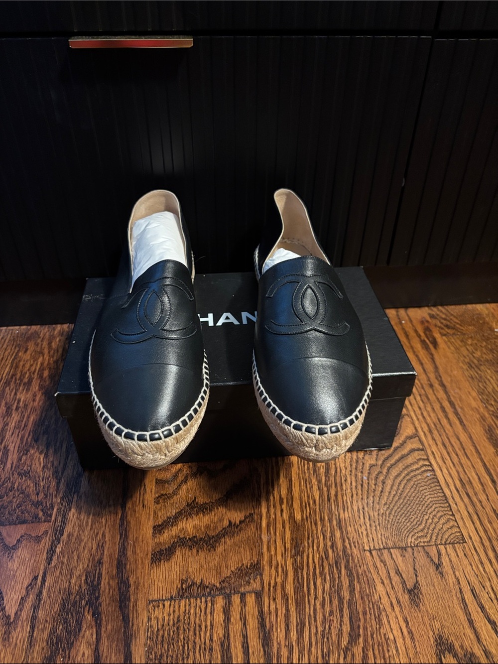 Chanel Black Leather Espadrilles Slip-On Womens. EU Size 40- US Size 10
